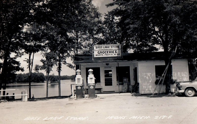 Bass Lake Store - Vintage Postcard